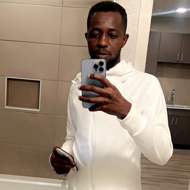 Profile picture of rasheed oluwasina